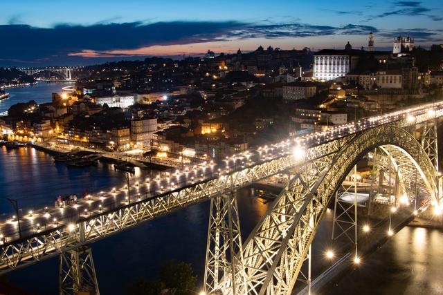 Ponte Dom Luis I night